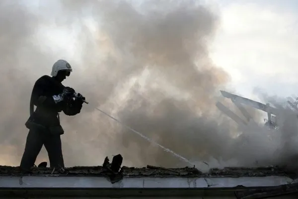 Incendie dans une maison de retraite à Ichbouldino en Russie : 11 morts
