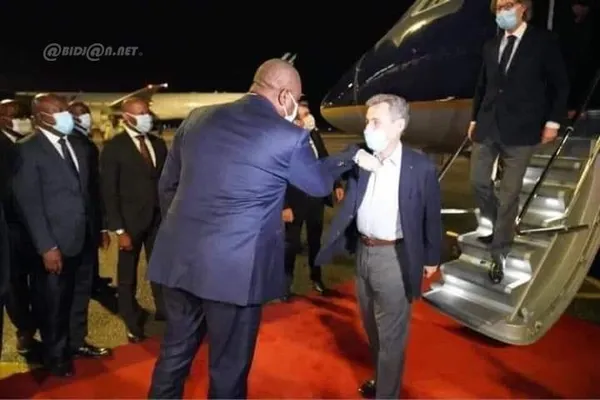 Cérémonie investiture de Ouattara: arrivée de Nicolas Sarkozy