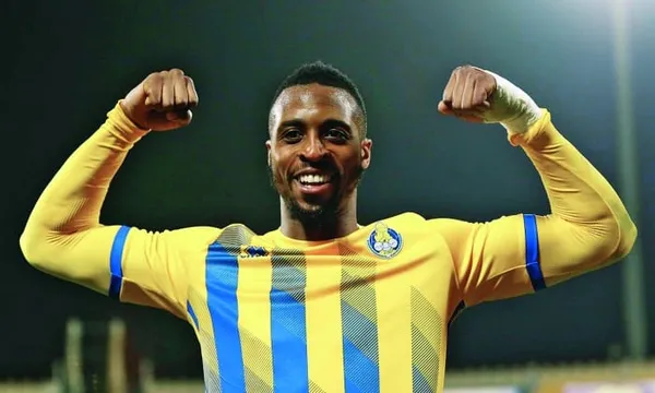Jonathan Kodjia de retour sur le terrain