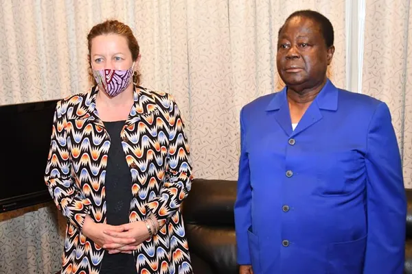Joséphine Gauld, l’ambassadrice de Grande Bretagne chez le Président Bédié : voici ce qu’elle est allée faire