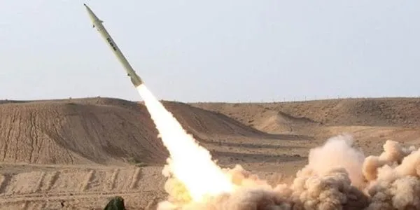 Chute d’un missile houthi sur une ville du Yémen
