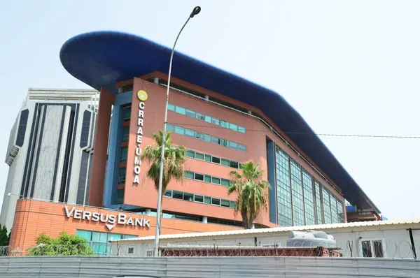 Versus Bank et le Fonds de solidarité africain signent un accord-cadre