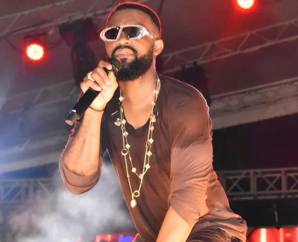 Fally Ipupa donne un concert privé à Abidjan à 1 millions de Fcfa