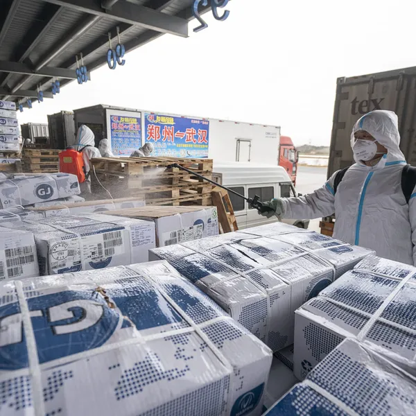 (COVID-19) Désinfection des centres de la chaîne du froid à Wuhan – Actualités 08/01/2021