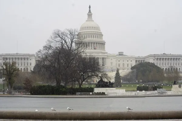 (Twitter&Facebook) Etats-Unis : la Chambre des représentants initie une procédure de destitution contre Donald Trump – Actualités 13/01/2021