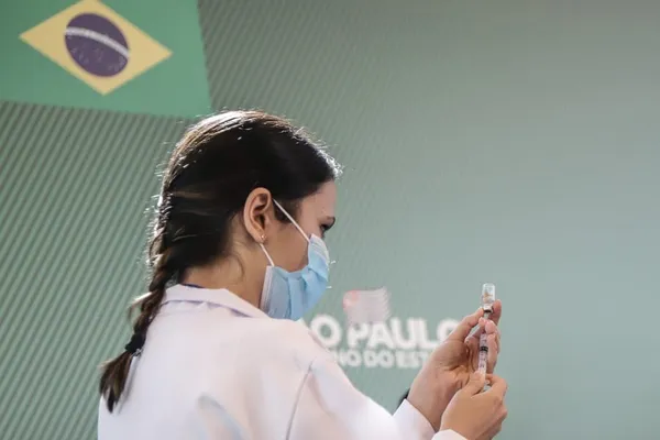 Le Brésil lance sa campagne de vaccination de masse contre le COVID-19 – Actualités 19/01/2021