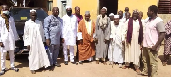 20 tonnes de ciment et un million pour soutenir la construction de deux mosquées à Tengrela – Actualité ivoirienne 23/01/2021