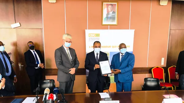 Côte d’Ivoire : signature d’un protocole d’accord tripartite pour le développement de la CDC-CI