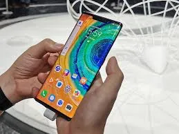 Huawei dément les rumeurs sur son projet de vente