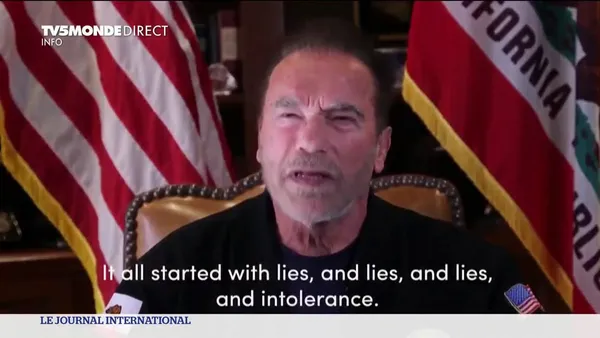 Arnold Schwarzenegger en colère sort l’épée de Conan contre Trump: vidéo