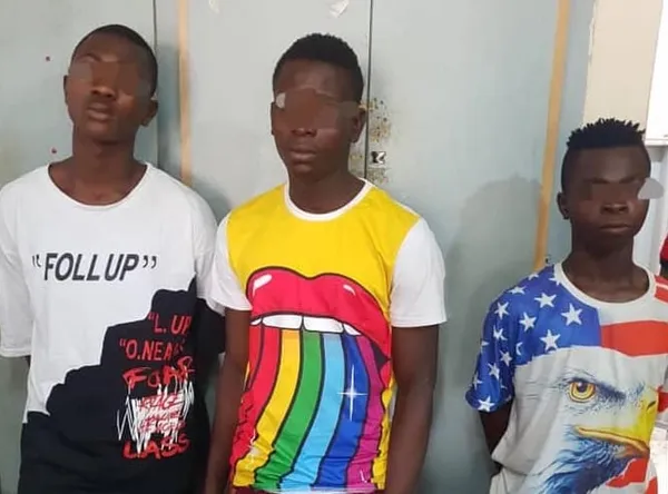 Côte d’Ivoire : des voleurs de moto interpellés à Cocody