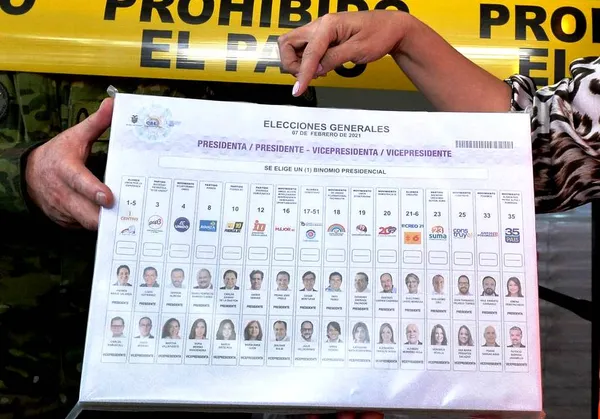 Les élections générales débutent en Equateur