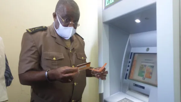 Bouna : la banque du Trésor ouvre son premier guichet automatique