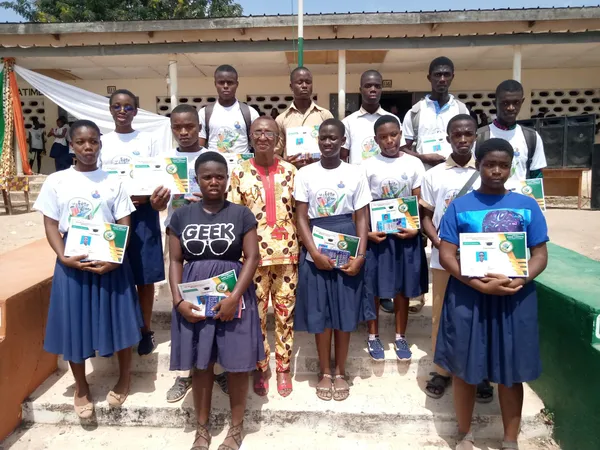 Lycée moderne 2 d’Adzopé : les meilleurs élèves célébrés