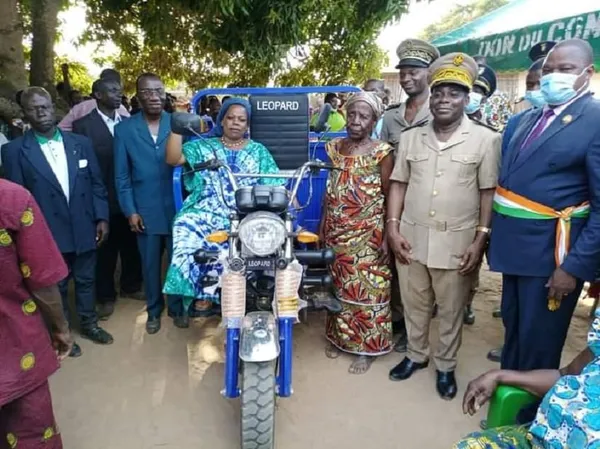 Kouassikouassikro : un tricycle pour l’autonomisation des femmes