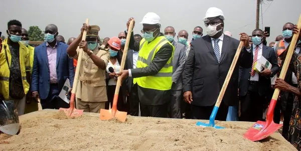 Yopougon-Attécoubé : lancement des travaux de bitumage de la route Institut des aveugles-carrefour CI Béton – Actualité ivoirienne 16/02/2021