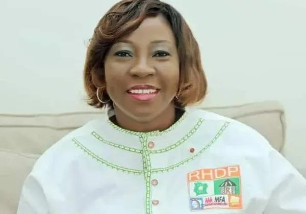 Législatives 2021 à Abobo : Kandia Camara salue l’hospitalité des Atchan