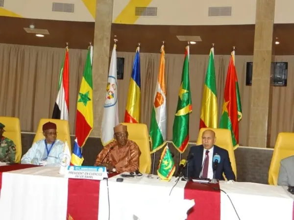 G5 Sahel : Idriss Deby invite les Africains à prendre leur destin en main