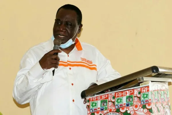 Moronou : Ahoua N’Doli invite les populations à œuvrer pour la paix définitive