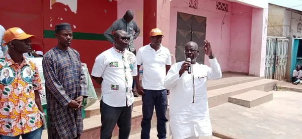 Législatives 2021 à Daoukro : Venance Konan et son équipe présentés aux militants RHDP