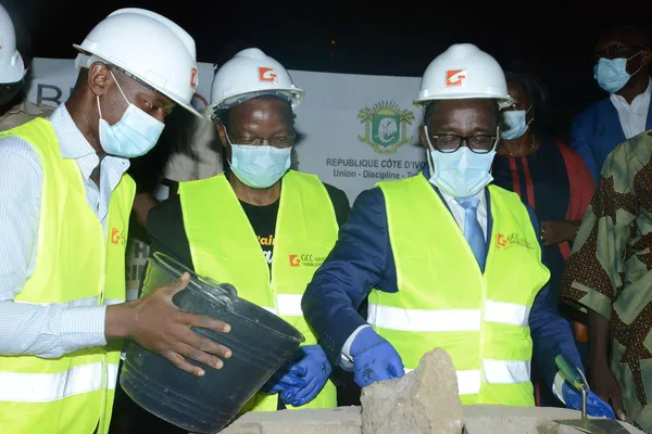 Hôpital général de Yakassé-Attobrou : les travaux de rénovation lancés