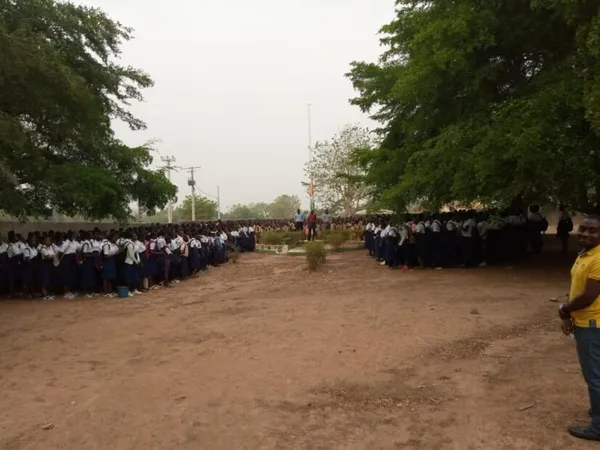 Hommage à Hamed Bakayoko : Drapeau en berne au lycée de Ouangolodougou