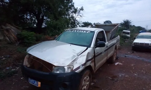 Accident à Bocanda : un corbillard se renverse et occasionne deux blessés