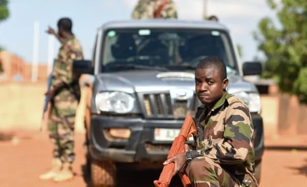Tentative de coup d’État au Niger : l’investiture de Mohamed Bazoum menacée ?