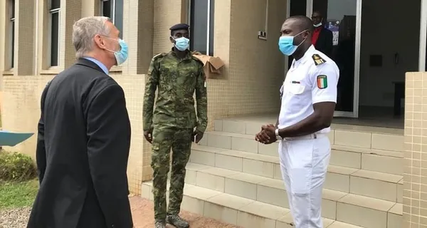 Les Etats-Unis au Centre Opérationnel de la Marine à San Pedro