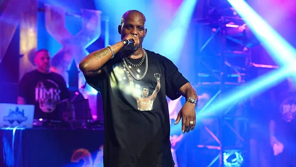 Le rappeur DMX hospitalisé lutte avec la mort