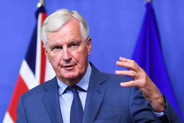 Procès bombardement Bouaké: Michel Barnier, l’ex-ministre français des Affaires étrangères accuse l’Élysée et Chirac