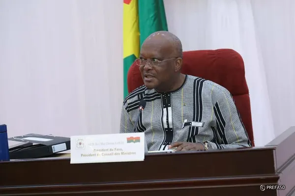Burkina: le MPP se lance dans un bras de fer avec Damiba exige la « libération immédiate » de Roch Kaboré