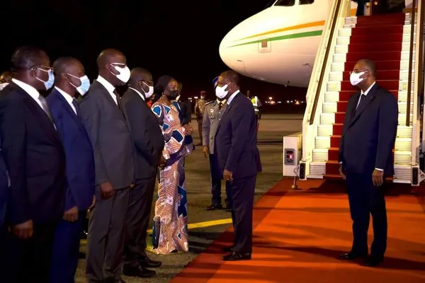 Le gouvernement Ouattara veut repousser la date du retour de Gbagbo