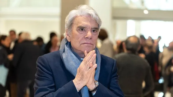 Bernard Tapie hospitalisé, dans un état « très critique »