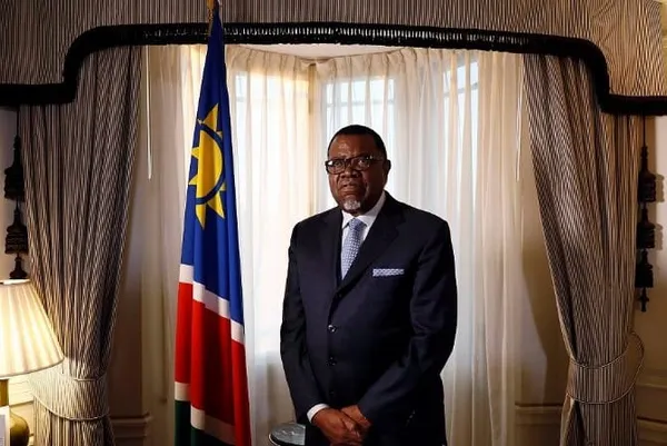 Le président namibien Hage Geingob et sa femme testés positifs à la Covid