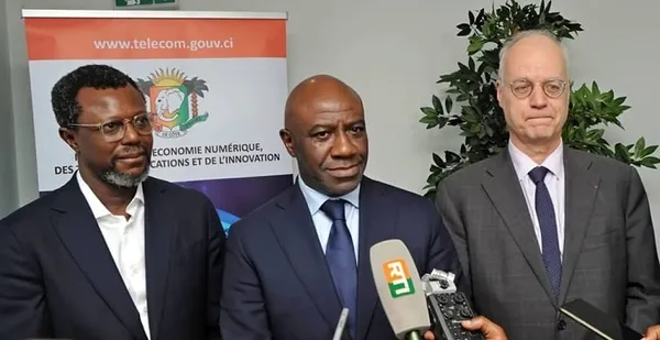 Côte d’Ivoire : Roger Adom échange avec Orange sur la qualité du service