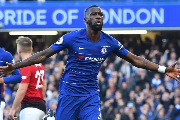 Didier Drogba parle à Rüdiger après la victoire de Chelsea : « mon frère, si fier de toi »