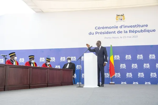 Patrice Talon investi président du Bénin
