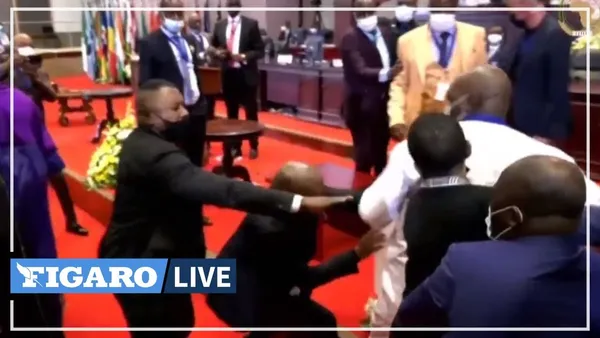 Après l’affaire Ibièkissè, Traoré Mariam se bat en pleine session du Parlement Africain en Afrique du Sud : vidéo