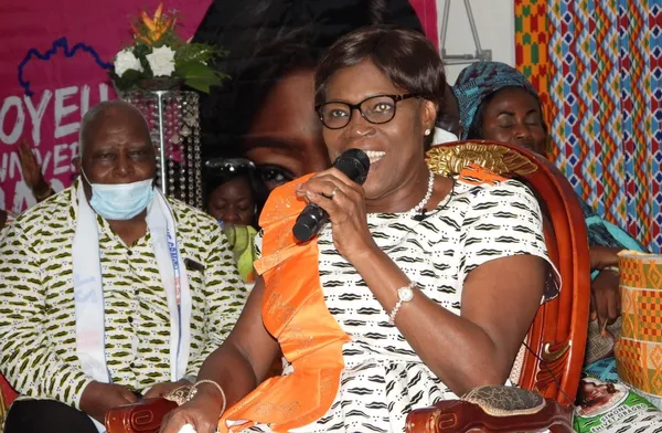 CEI : Simone Gbagbo tire la sonnette d’alarme, « cette loi ne réforme pas vraiment la CEI, 2025 démarre sous de mauvais auspices »