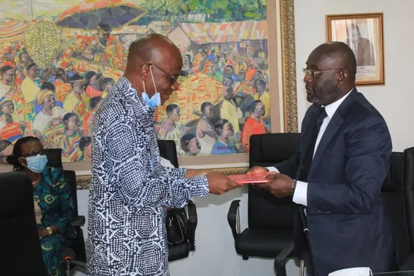 Côte d’Ivoire : l’ex-DG du MASA part avec « 42 mois d’arriérés de salaire »