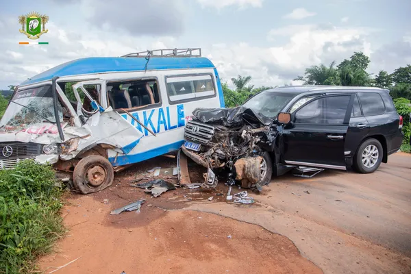 Le ministre Alcide Djédjé et son épouse victimes d’un grave accident de la route