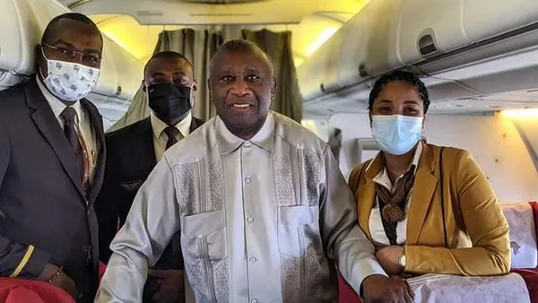 Laurent Gbagbo : un steward de Asky Airlines raconte l’atmosphère dans l’avion
