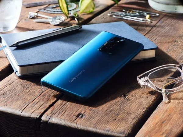 Tecno Mobile : le téléphone Phantom X disponible