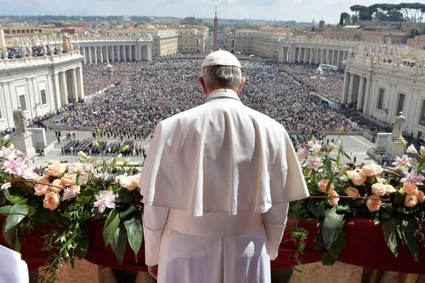 Vatican : un cardinal jugé pour escroquerie