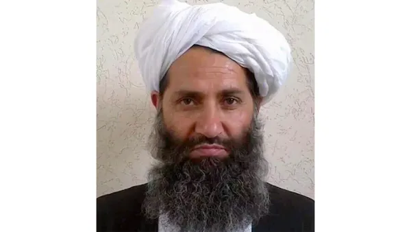 Haibatullah Akhundzada : tout savoir sur le leader suprême des talibans qui a fait tomber le pouvoir en Afghanistan