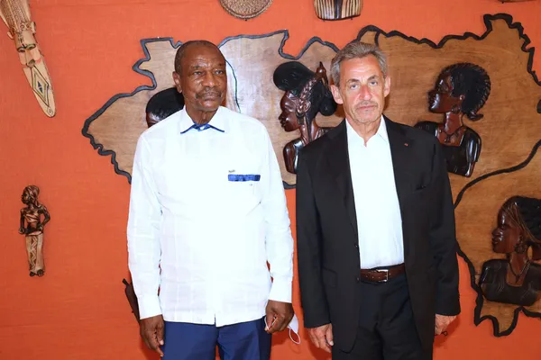 Nicolas Sarkozy chez Alpha Condé en Guinée