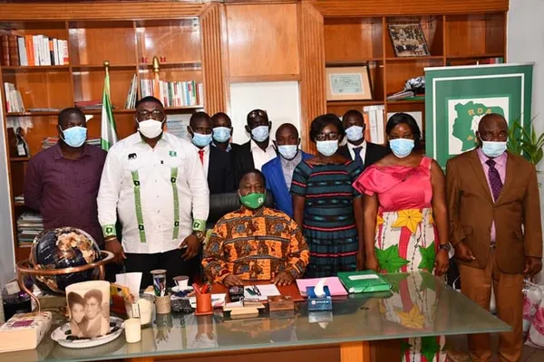 Bédié : plus de 1000 militants du RHDP virent au PDCI