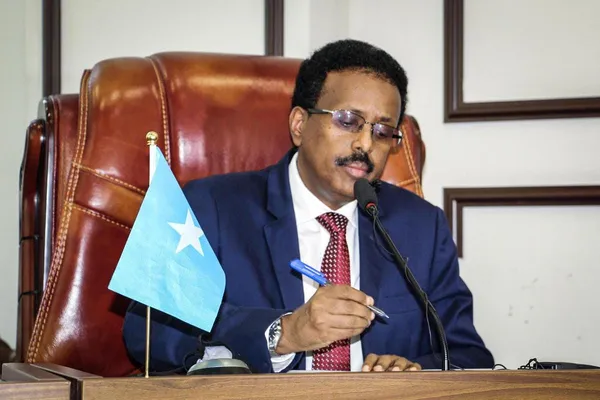 Somalie: le président Mohamed Abdullahi suspend le Premier ministre