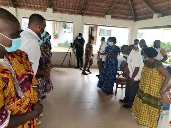 Avant la formation du nouveau parti de Gbagbo, des chefs traditionnels chez Simone